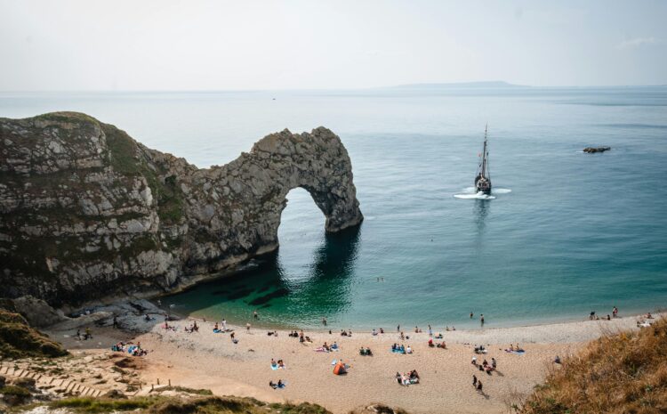  10 Useful Idioms for Summer